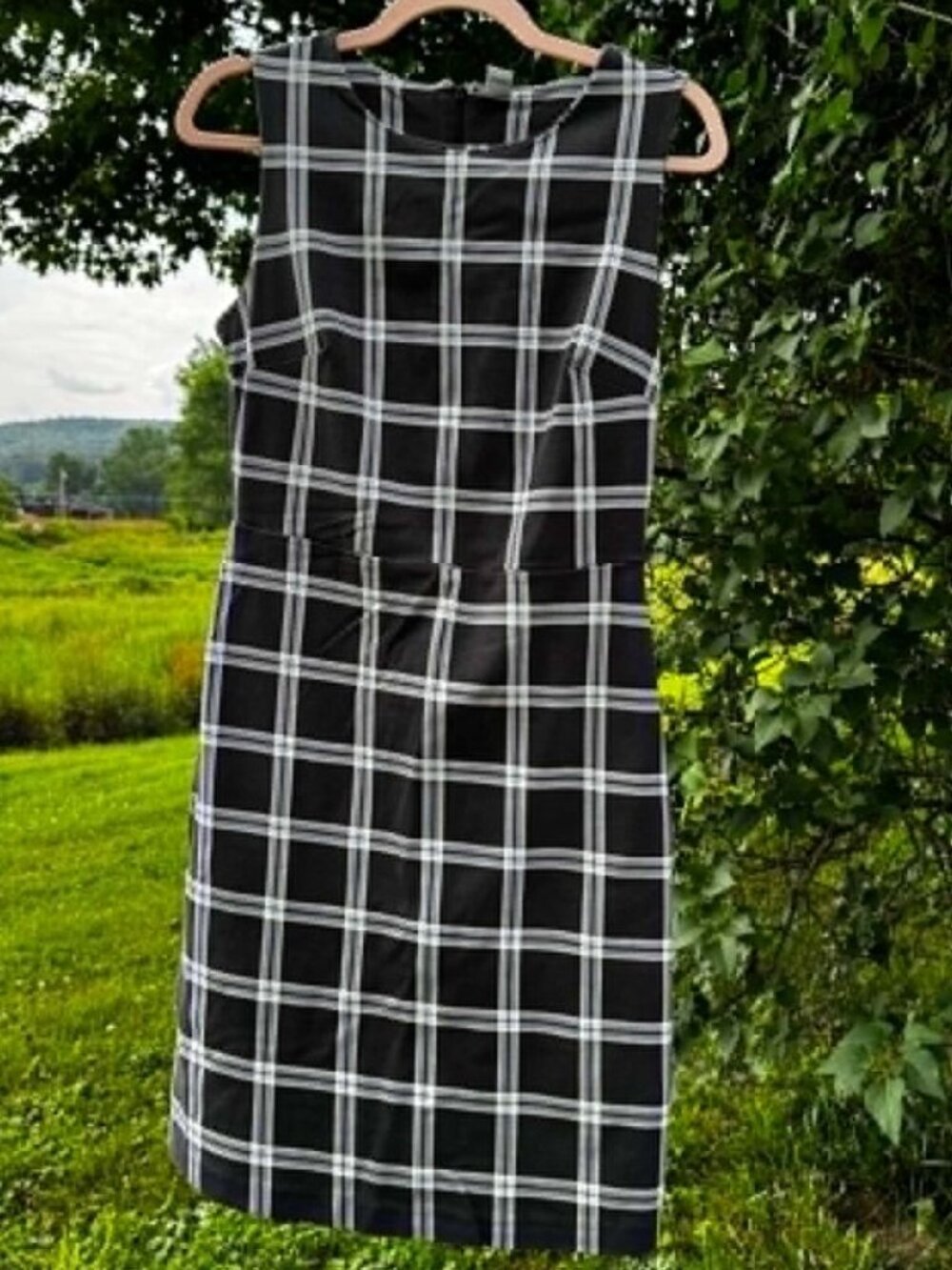 Old Navy Sleeveless Plaid Dress – Size S